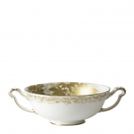 Gold Aves Cream Soup Cup with Handles Add to your tablescape with this fine bone china, made in England, Cream Soup Cup which with its two handles really is the only way to serve soup to your guests. Showcasing design excellence through its hand decorated 22 carat gold, the Aves range is perfect to complement a dining experience or afternoon tea setting. 

