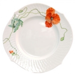Wild Poppy Dinner Plate This beautifully-detailed red poppy is a fabulous addition to the elegant Waves pattern. 