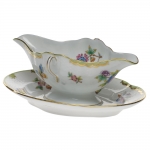 Queen Victoria Green Gravy Boat with Fixed Stand .75 Pints