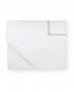 Grande Hotel White/Aqua Full/Queen Duvet Cover 
88\ x 92\

Fabrication:
Percale with double-row of satin stitch embroidery
Duvet Cover: U-Shape on top of bed
Shams: 4-sides
Flat Sheet and Pillowcases: Along cuff

Finishing:
Knife-edge hem on Duvet Covers
Classic-style flanges, approximate measurements:
Shams: 3-inches; Boudoir: 2-inches
Flat Sheet and Pillowcase cuffs: 4-inches

Hem:
Plain
