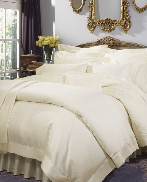 Giza 45 Sateen Ivory Queen Duvet Cover