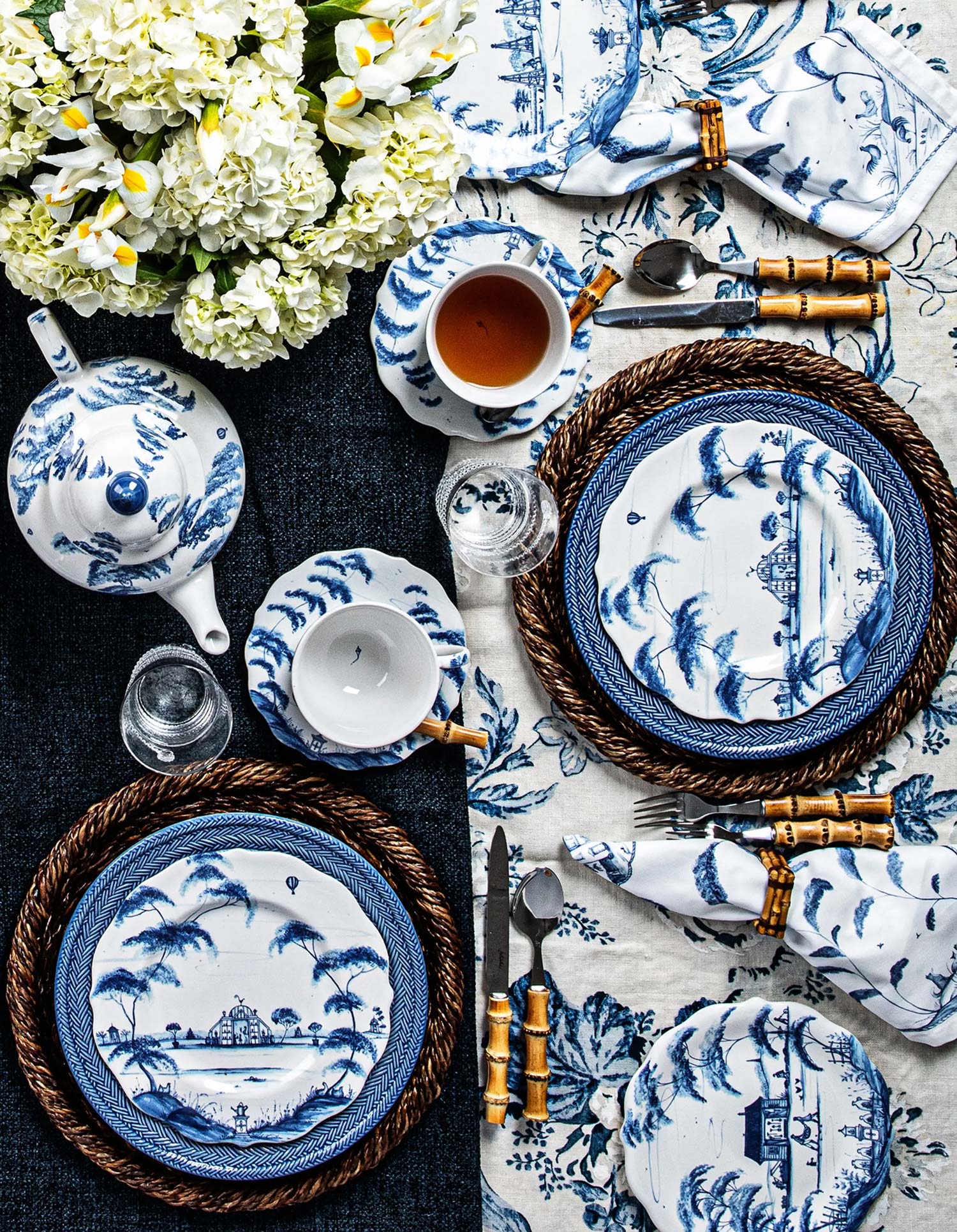 Country Estate Dessert/Salad Plate - Delft Blue | L.V. Harkness
