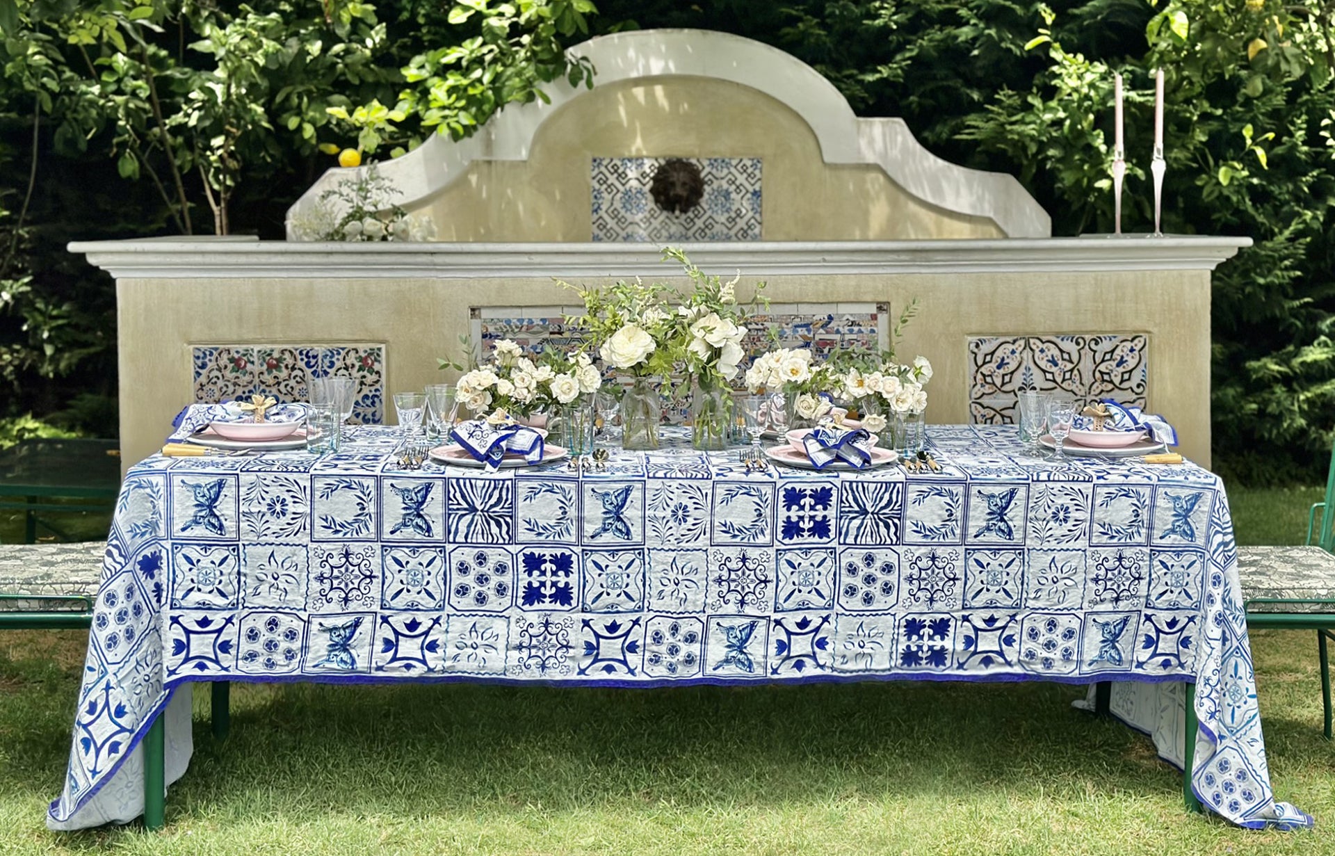 Azulejos Tile Linen Napkin - Blue & White - 20 x 20"