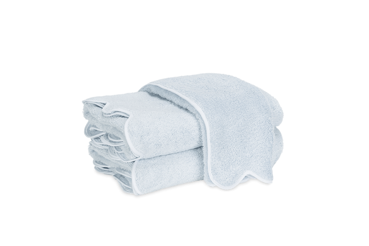 Cairo Scallop Hand Towel - Light Blue