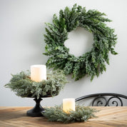 Frosted Green Cedar Wreath 23"