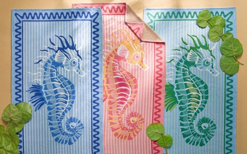 Seahorse Beach Towel - Aquamarine