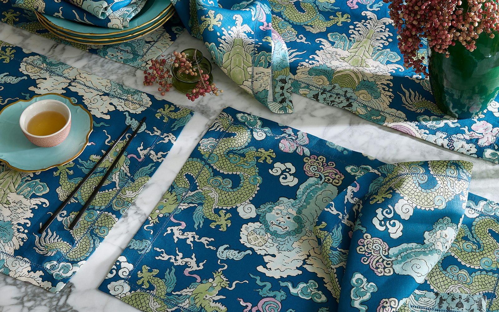 Magic Mountain Linen Napkins - Set of 4 - Aquarius - 22 x 22"