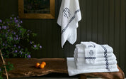 Classic Chain Bath Towel - White