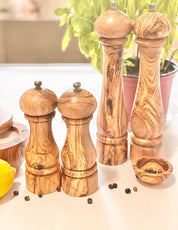 Olive Wood Salt/Pepper Mill 6.5" (sold individually): Salt