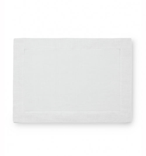 sferra-festival-set-of-four-placemats-902s4obpm-white-silo.jpg