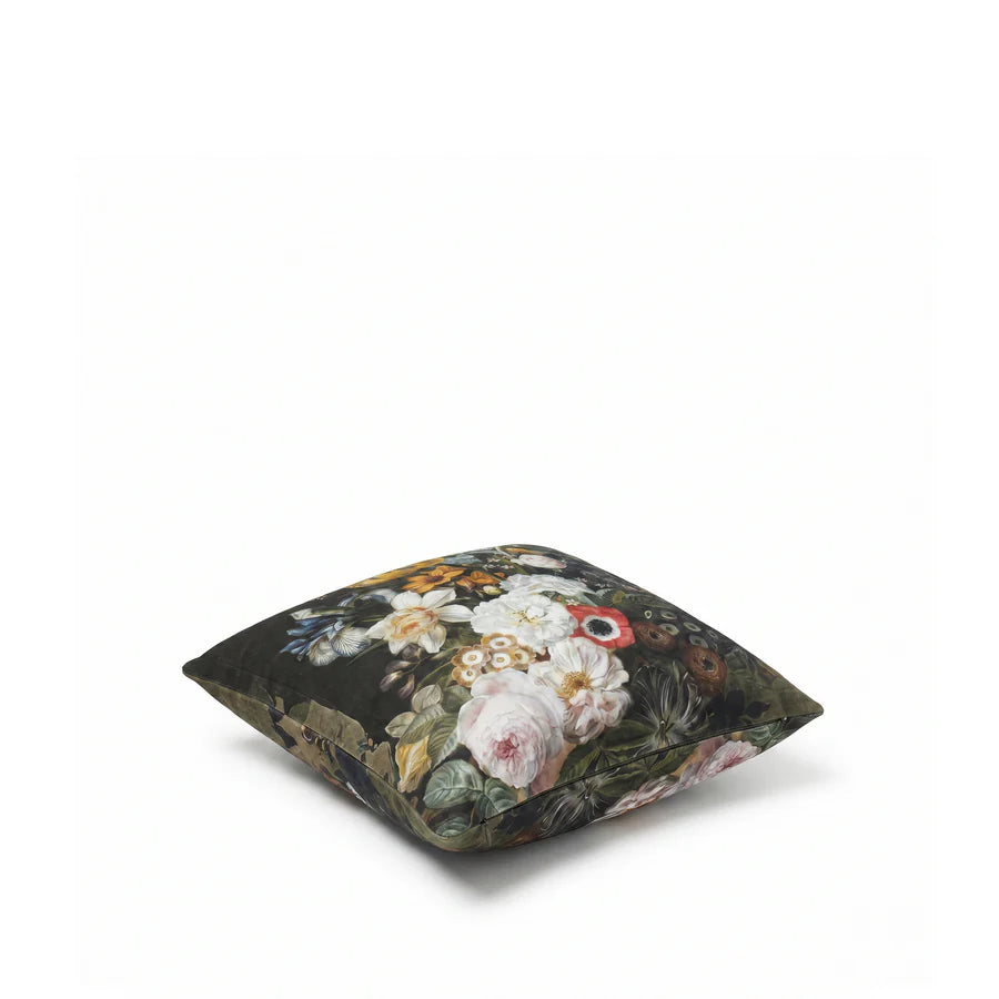 stilllifecushionb_9fad26fc-8013-4efa-824d-45d83afb387c.webp