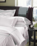 Grande Hotel White/Aqua Standard Pillow Sham