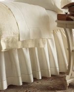 Fiona Ivory Queen Fitted Sheet