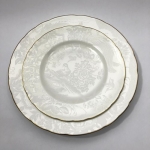 Aves Pearl Dinner Plate 