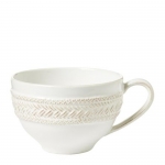 Le Panier Whitewash Tea/Coffee Cup 4.5\ Width, 3\ Height
14 Ounces